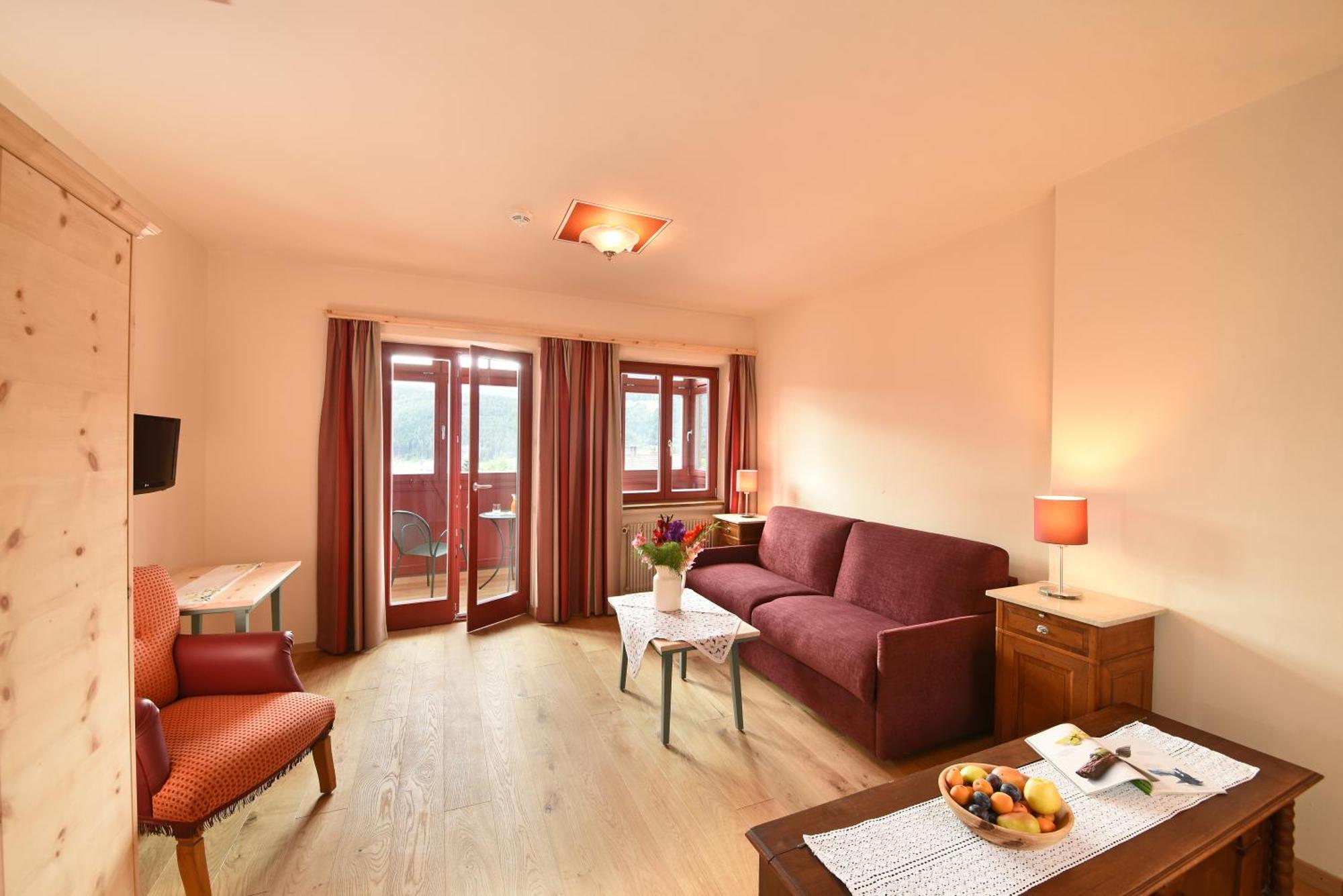 Hotel Gassenwirt Chienes Ngoại thất bức ảnh
